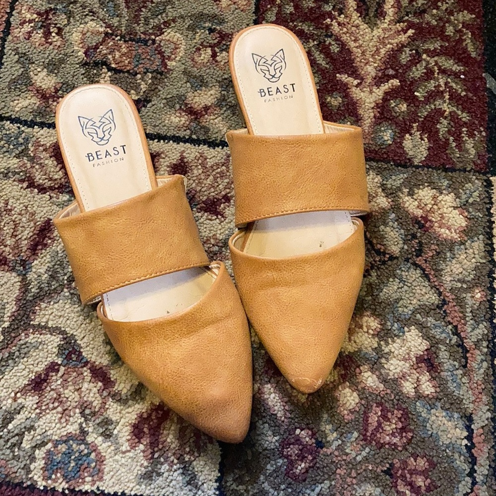 Roolee Shoes size 6.5